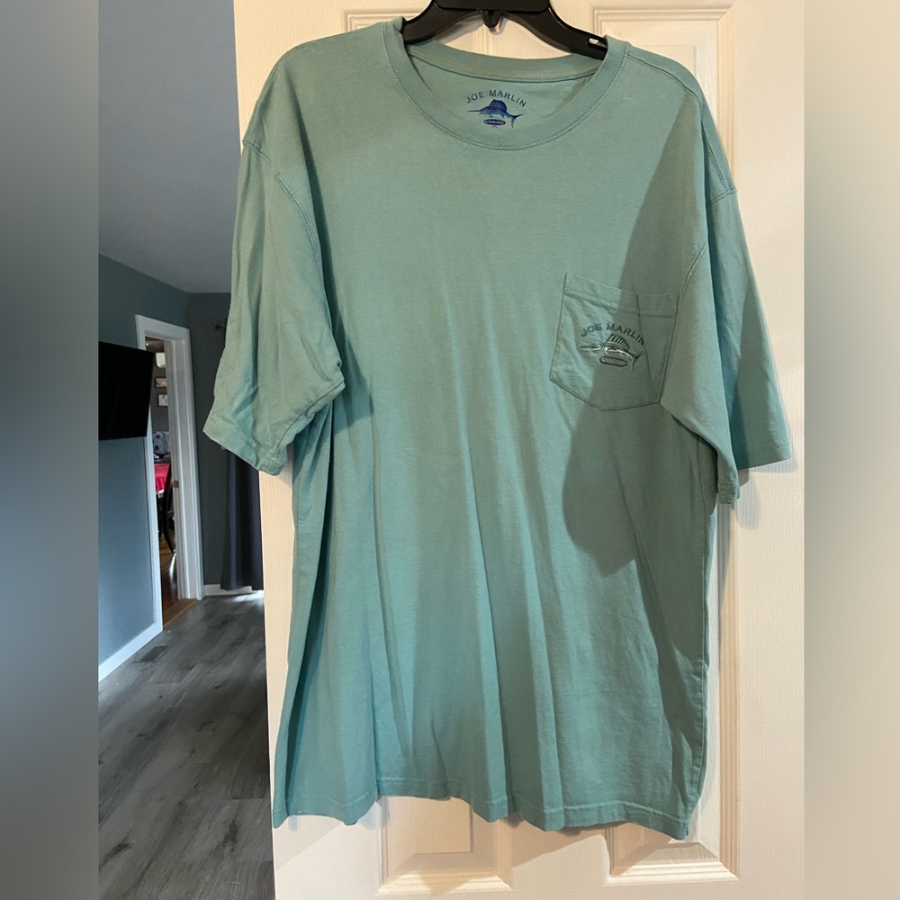 Men’s Joe Marlin-XL, T-shirt. Color is a Blueish/Greenish